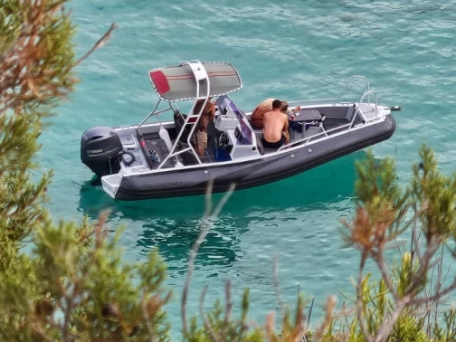 Wynajmij Aqua Spirit 585DC w Sant Antoni de Portmany