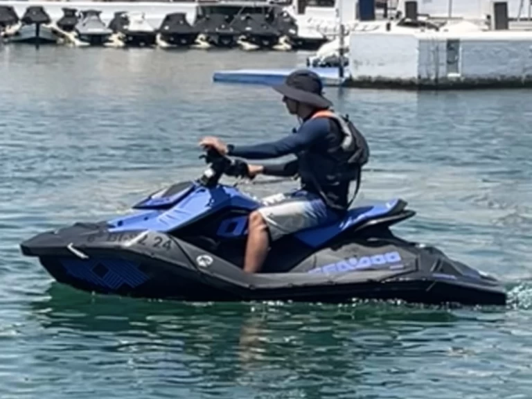 Wynajmij Jet ski z lub bez skippera Bombardier w Puerto Banús