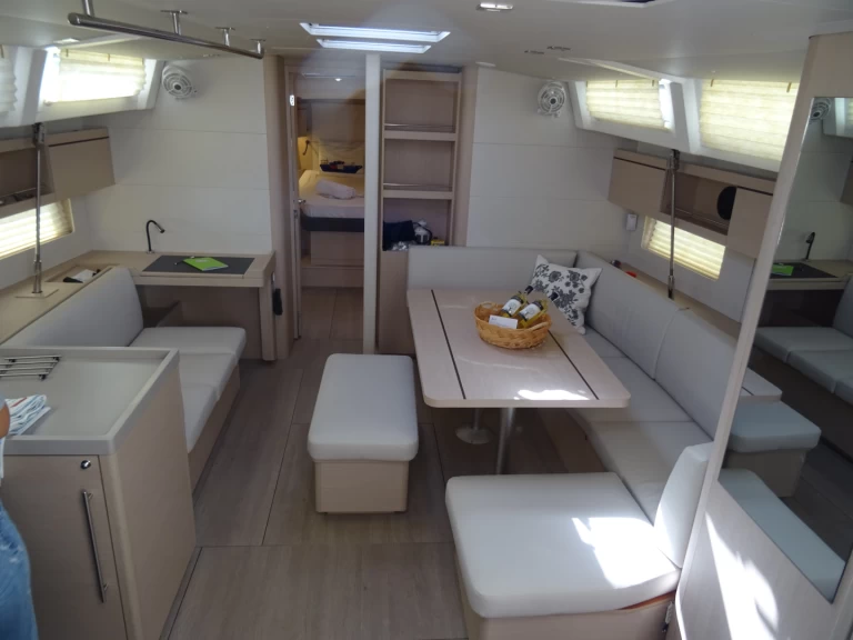 Wynajem Żaglowiec w Alimos - Bénéteau Oceanis 46.1