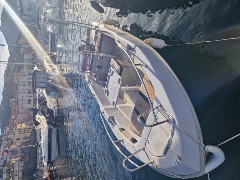 Wynajem łodzi Cerbère tanio Marine