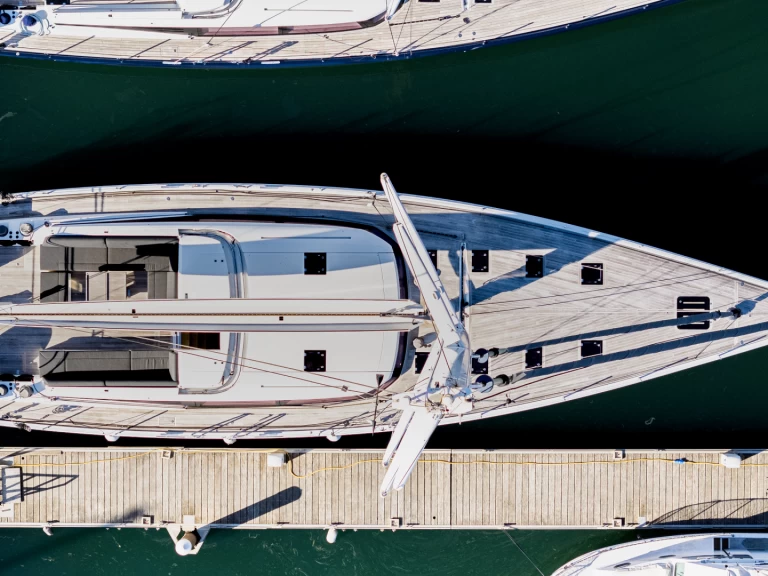 Wynajmij Żaglowiec z lub bez skippera Cnb w Saint-Florent