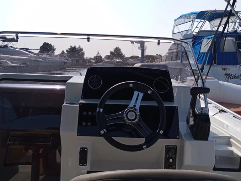 Wynajmij Atlantic Sun Cruiser 630 w Sibenik