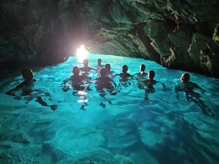 Wynajem Motorówka w Hvar - Colnago Colnago 35