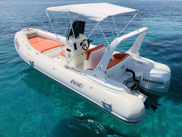 Wynajem łodzi Medulin tanio Pacific