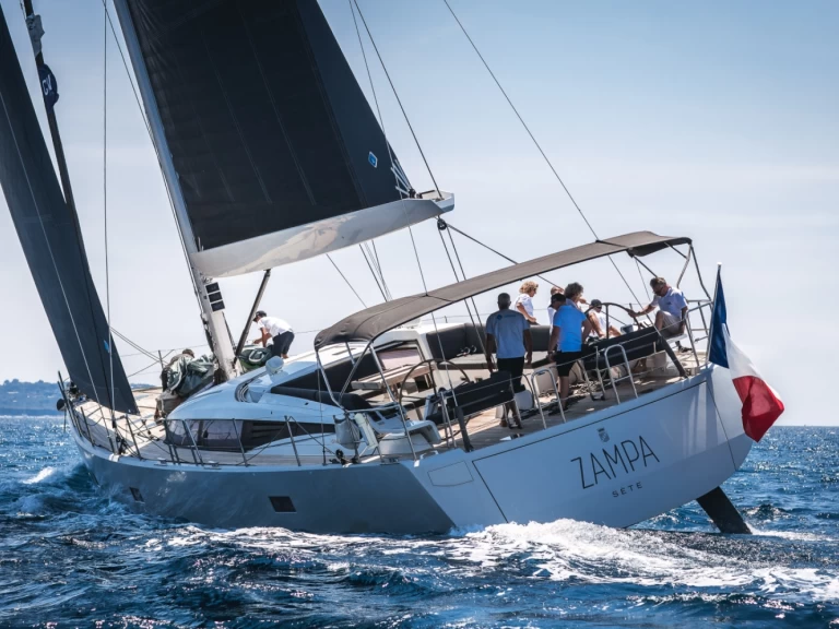 Wynajmij Żaglowiec z lub bez skippera Cnb w Saint-Florent