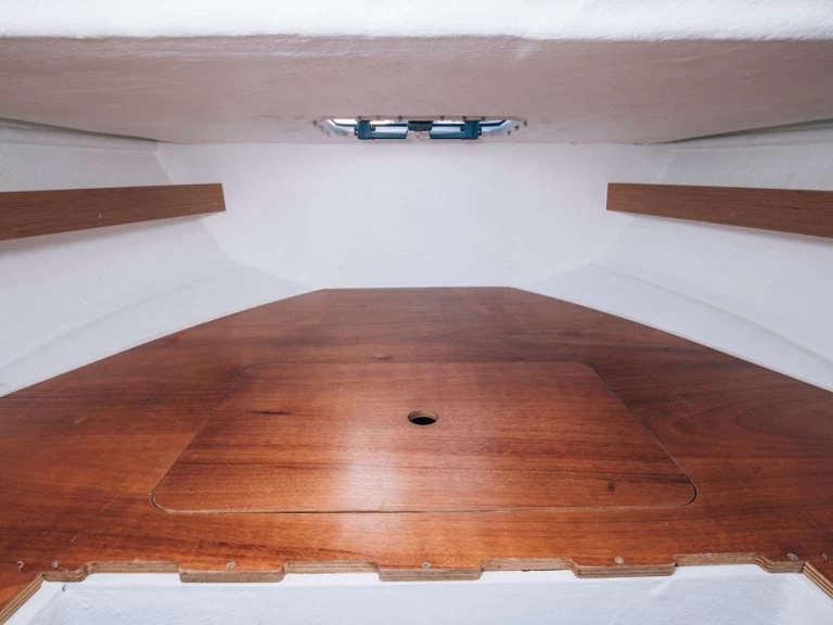 Wynajem Motorówka Bénéteau z patentem 