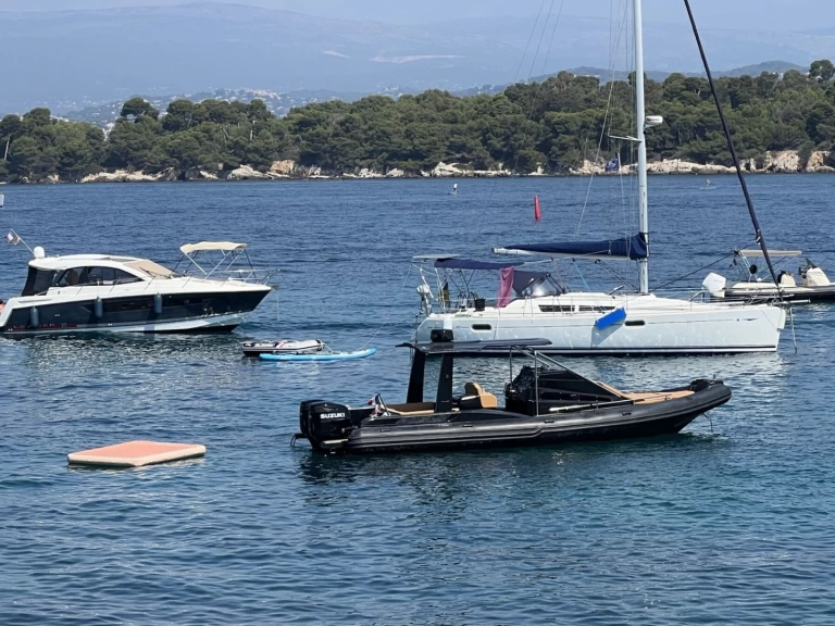 Wynajmij ONARCH SeaQuest 963 w Cannes