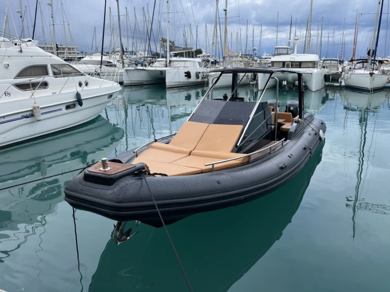 Wynajem Łódż półsztywna ONARCH z patentem 