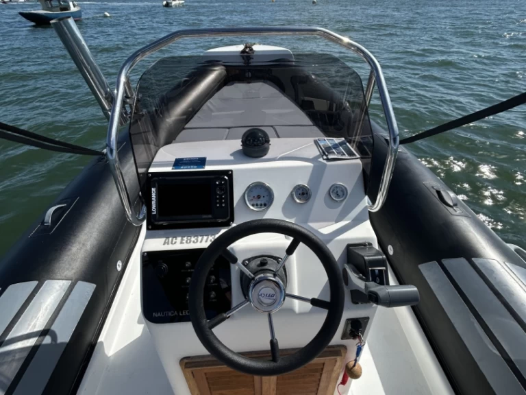 Wynajmij Nautica Led Nautica Led  w Grand Piquey