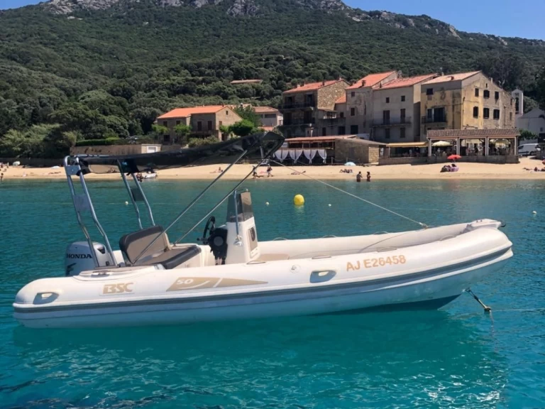 Wynajmij Łódż półsztywna z lub bez skippera Bsc w Campomoro