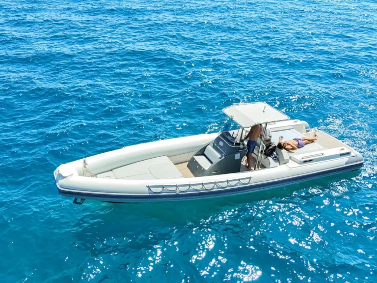 Wynajmij Łódż półsztywna z lub bez skippera Top Marine w Lerici