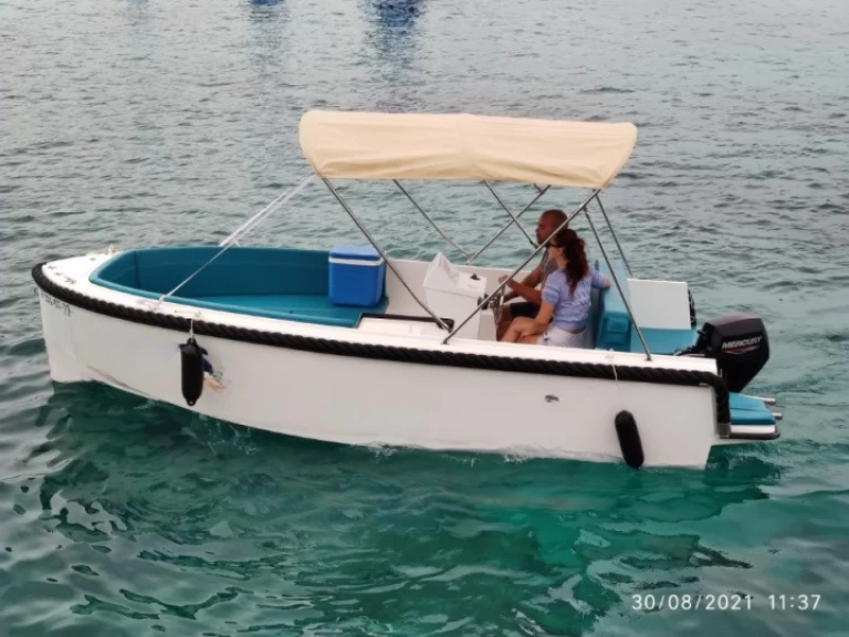 Wynajmij Motorówka z lub bez skippera Marion w Ciutadella de Menorca