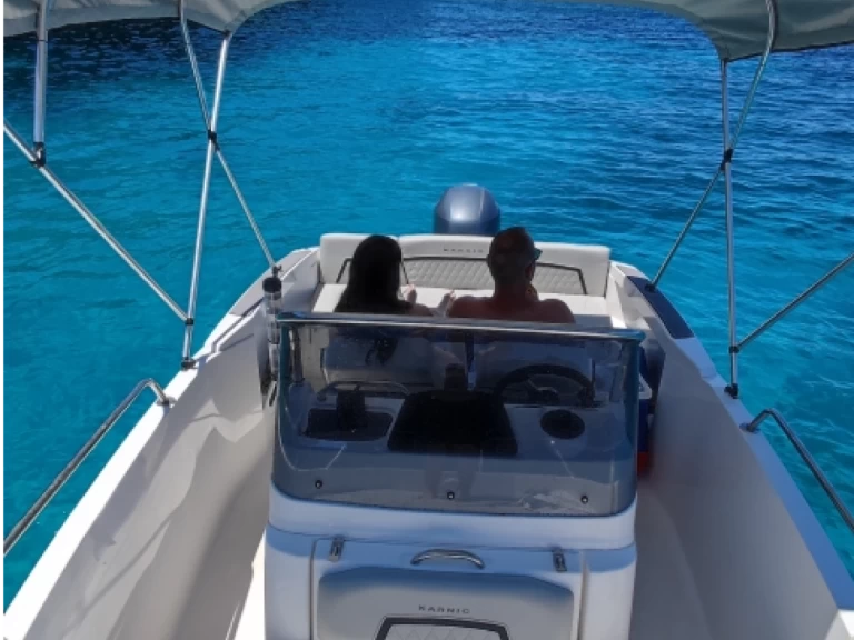 Wynajem Motorówka w Port de Ciudadella - Karnic 1851