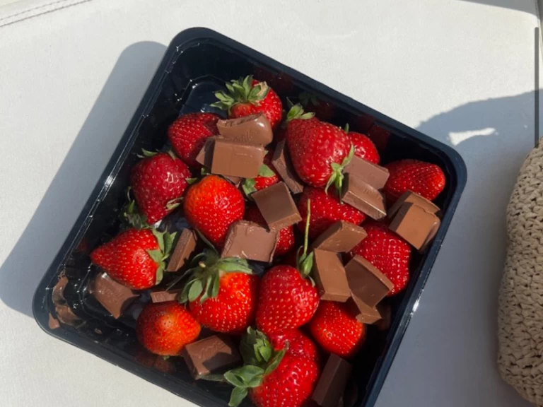 Wynajem Motorówka Marinello z patentem 