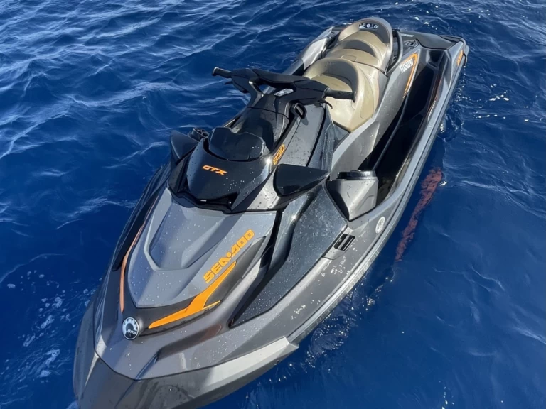 Wynajem w Les Issambres- Sea-Doo GTX 130 na SamBoat