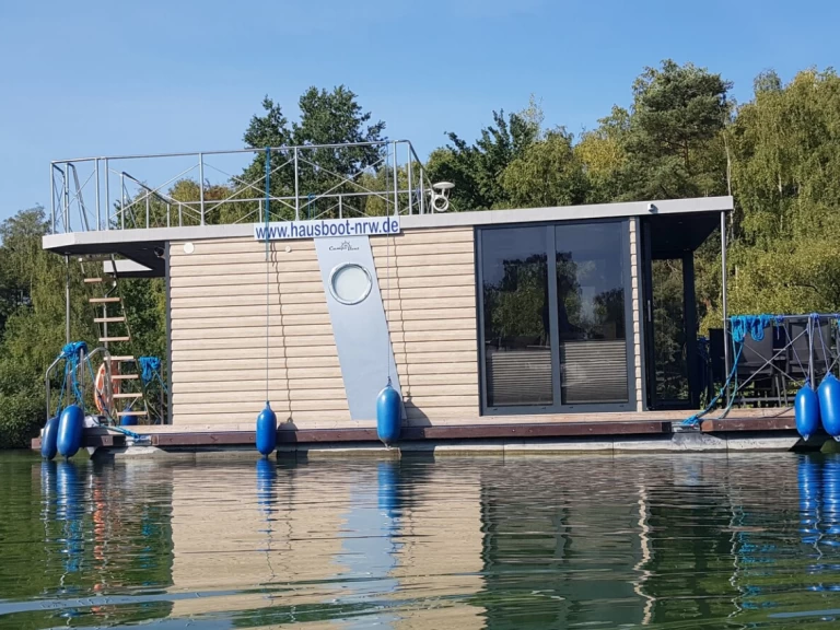 Wynajem Barka w Buchholz City - Rivo Campi 300
