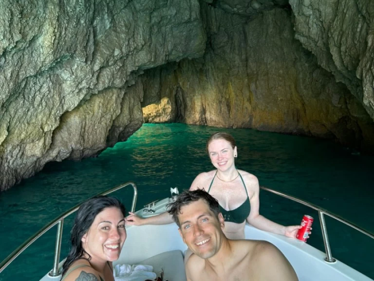 Wynajmij Motorówka z lub bez skippera Teorema w Sorrento