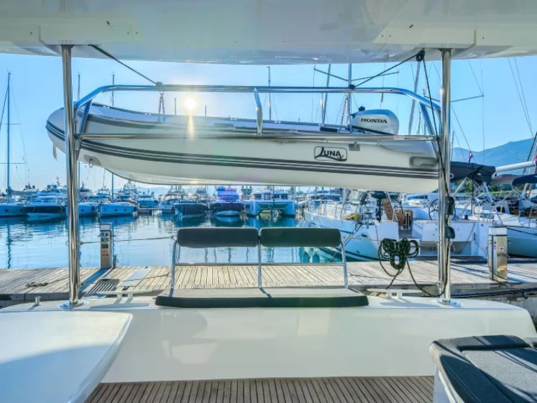 Wynajem łodzi Lagoon Lagoon 42 w Kaštela na SamBoat 