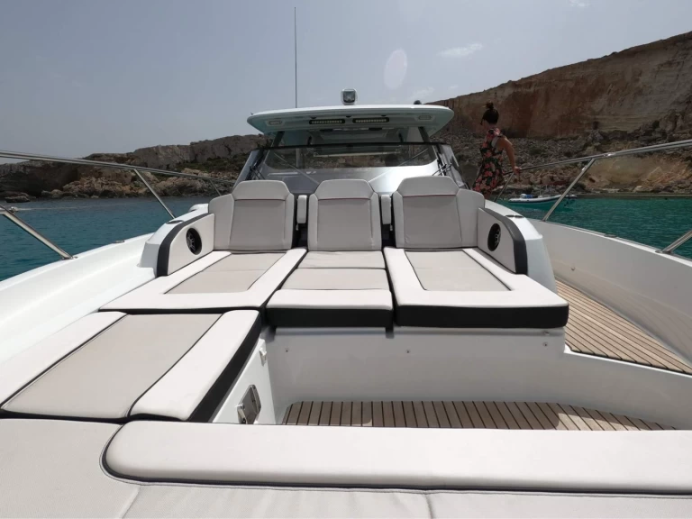 Wynajem łodzi Jeanneau cap camarat 12.5WA w San Ġiljan na SamBoat 