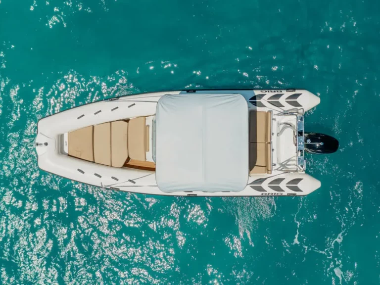 Wynajem Motorówka Brig z patentem 