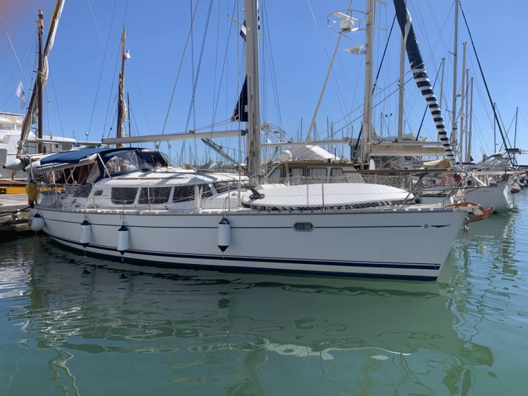Wynajmij Jeanneau Sun Odyssey 40 DS w Le Cap d'Agde