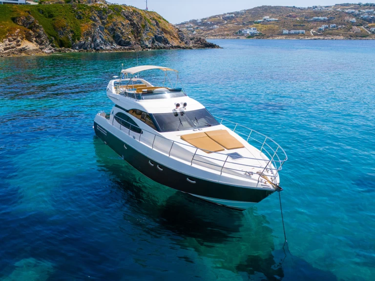 Wynajem łodzi Azimut Azimut 58 w Órmos Bay na SamBoat 