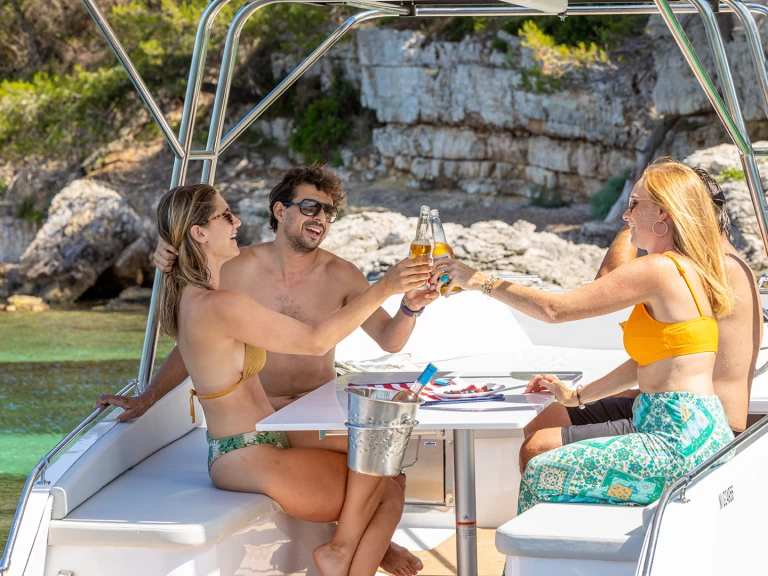 Wynajem łodzi Port Pierre Canto tanio No fuel