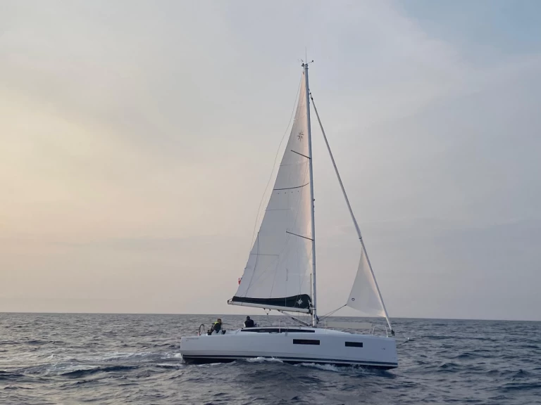 Wynajem w Nettuno- Jeanneau Sun Odyssey 350 na SamBoat
