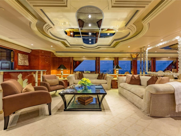 Wynajem Luksusowy jacht Christensen z patentem 