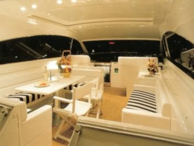 Wynajem łodzi Nassau tanio DARE TO DREAM