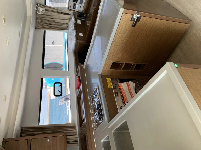 Wynajem łodzi Lagoon Lagoon 450 F w Alimos na SamBoat 