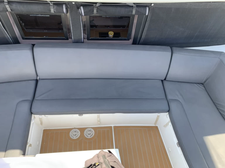 Wynajem w Alimos- Lagoon Lagoon 450 F na SamBoat