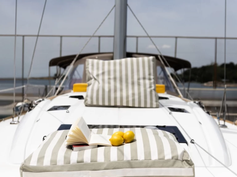 Wynajmij Jeanneau Sun Odyssey 469 w Preveza