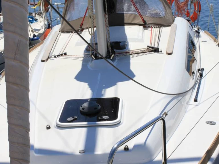 Wynajem łodzi Jeanneau Sun Odyssey 33i w Port d'Alicante na SamBoat 