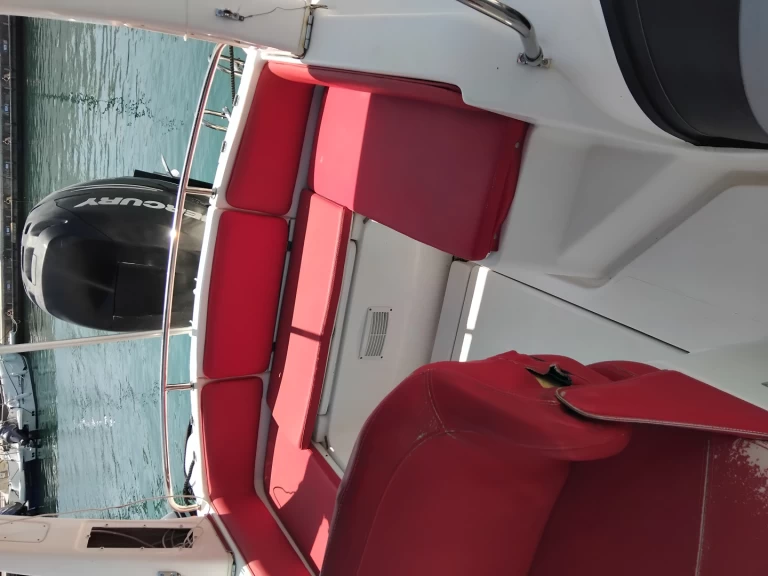 Wynajmij Mar-Co 23 w Sainte-Maxime