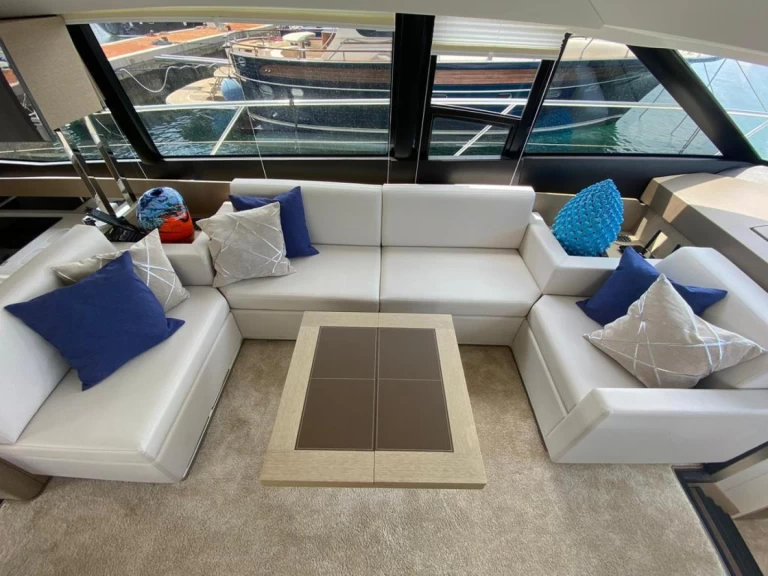 Wynajmij Luksusowy jacht z lub bez skippera Prestige w Capo d'Orlando