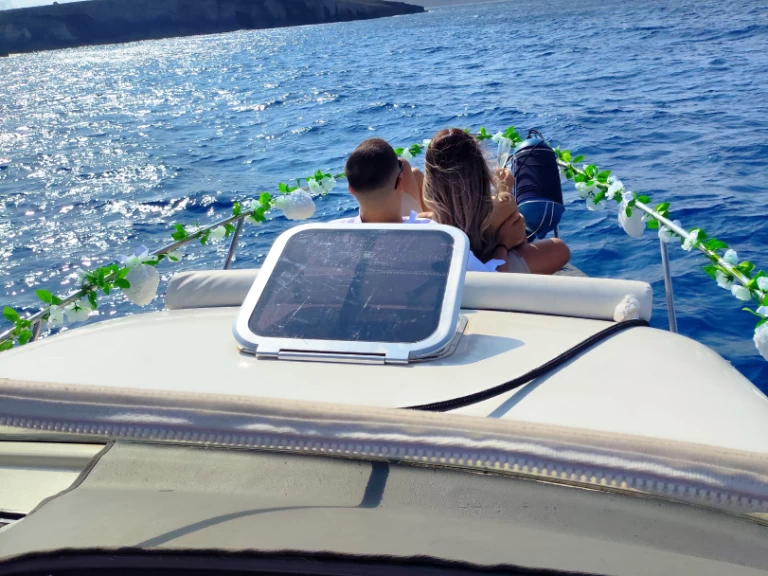 Wynajem Motorówka Gobbi z patentem 