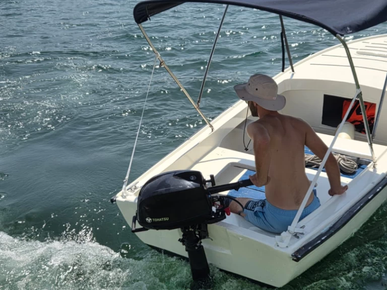 Pasara Jugoplastika między profesjonalistami a osobami prywatnymi w Poljica