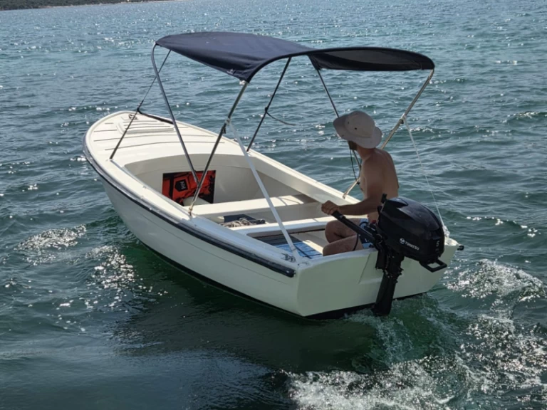 Wynajmij Pasara Jugoplastika w Poljica