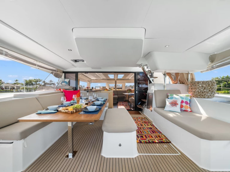 Wynajem Katamaran w Marsh Harbour - Fountaine Pajot Aura 51