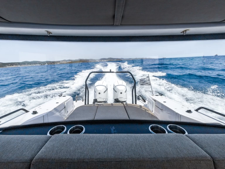 Wynajem w Lavrio- Axopar Axopar 37 XC Cross Cabin na SamBoat