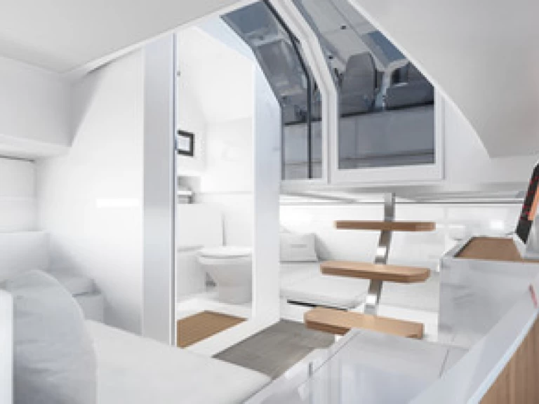 Motorówka do wynajmu w Denia w najlepszej cenie