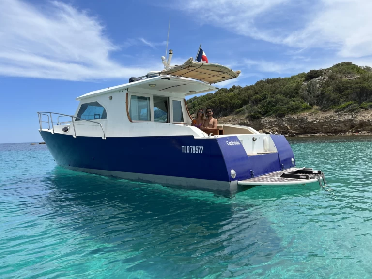 Wynajem Motorówka w Sainte-Lucie de Porto-Vecchio - Meta Yacht JMF 32