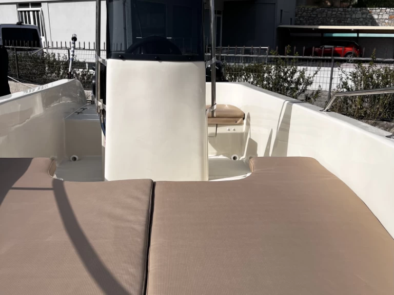 Wynajem Motorówka w Káto Goúves - BRS BRS500