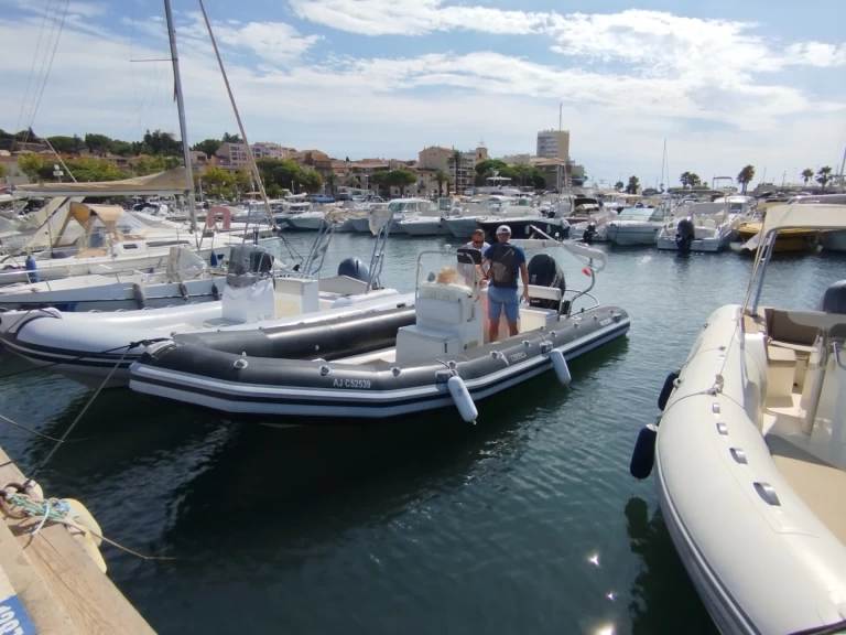 Wynajem Łódż półsztywna Bombard z patentem 