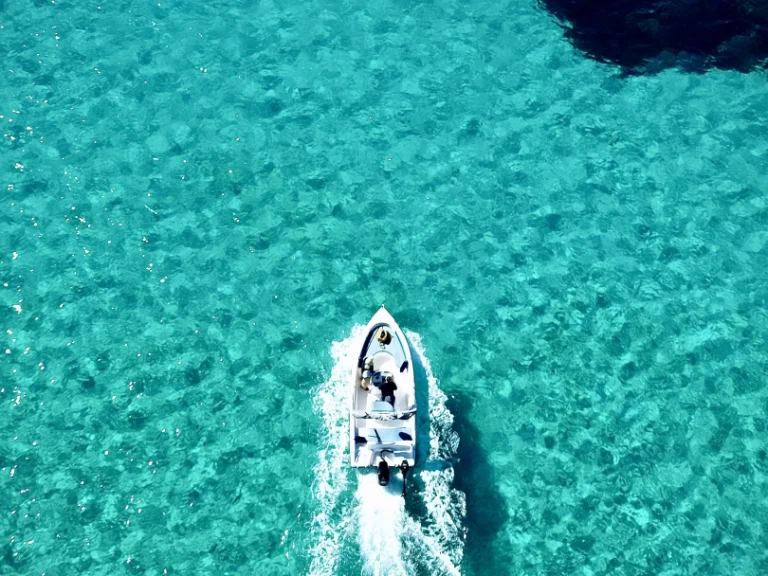 Wynajmij Poseidon BlueWater 170 w Agios Nikolaos