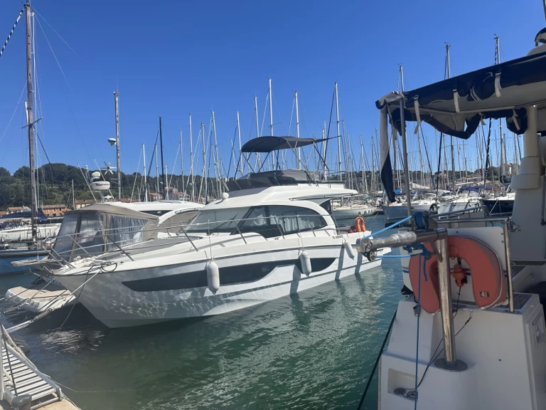 Wynajmij Bénéteau Antares 11.20 Fly w Saint-Mandrier-sur-Mer