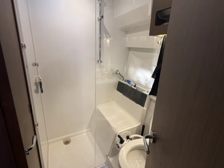 Wynajem Motorówka w Saint-Mandrier-sur-Mer - Bénéteau Antares 11.20 Fly