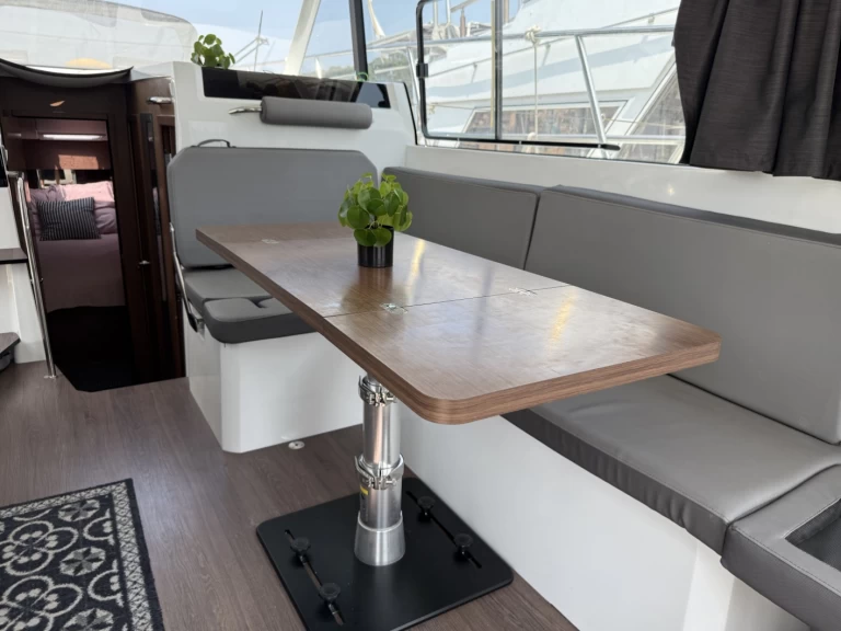 Wynajem w Saint-Mandrier-sur-Mer- Bénéteau Antares 11.20 Fly na SamBoat