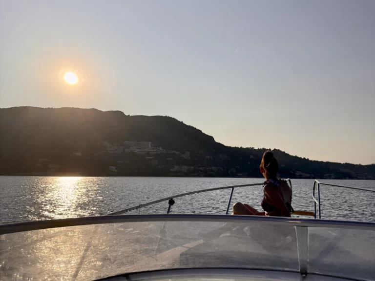 Wynajem Motorówka w Benitses Marina - Gobbi Gobbi 345 SC